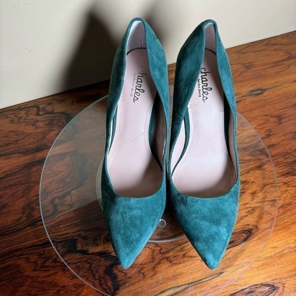 Charles By Charles David Incredibly Pump - green forest suede - size 7.5 - Picture 6 of 13